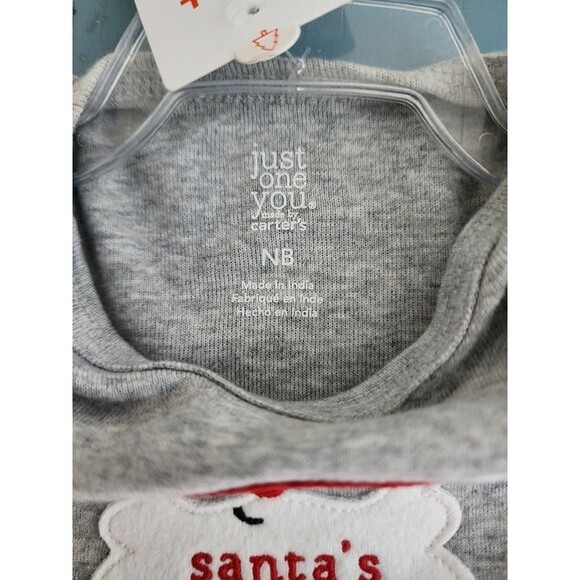 Carter's Just One You Baby 'Santa's Favorite' Gray Bodysuit Size: NB (NWT) - Picture 4 of 5